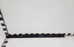 Молдинг двери передний правый для Nissan X-Trail 2014 года на фотографиях