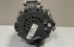 Генератор для Audi A6 2008 года на фотографиях