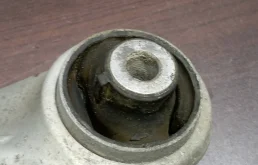 Рычаг передний правый нижний для BMW 5er на фотографиях