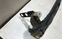 Бампер задний для Nissan Almera 2004 года на фотографиях