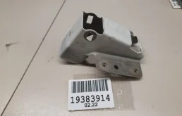 Петля багажника правая для Volkswagen Polo 2016 года на фотографиях