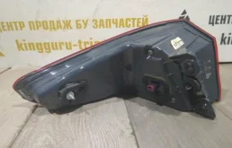 Фонарь внешний правый для BMW 5er 2023 года на фотографиях