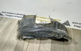 Подкрылок передний левый для Renault Duster 2012 года на фотографиях