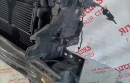 Кассета радиаторов для Volkswagen Tiguan 2012 года на фотографиях