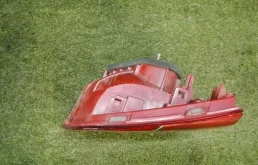 Фонарь внутренний правый для Volkswagen Tiguan 2013 года на фотографиях