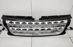 Решетка радиатора для Land Rover Discovery 2014 года на фотографиях