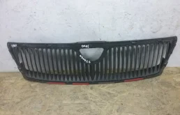 Решетка радиатора для Skoda Octavia 2008 года на фотографиях