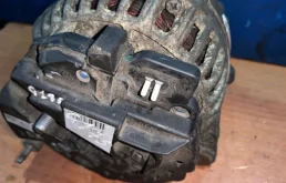 Генератор для Volkswagen Polo 2007 года на фотографиях