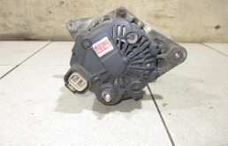 Генератор для Hyundai Tucson 2005 года на фотографиях