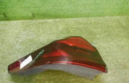 Фонарь левый для BMW 5er 2018 года на фотографиях