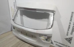 Дверь багажника для BMW X3 2016 года на фотографиях