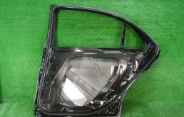 Дверь задняя правая для Mercedes-Benz S class 2014 года на фотографиях