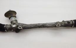 Рулевая рейка для Mitsubishi Outlander 2021 года на фотографиях