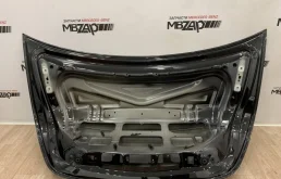 Крышка багажника для Mercedes-Benz S class 2019 года на фотографиях