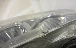 Фара левая для Toyota Land Cruiser 2011 года на фотографиях