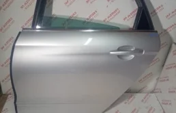 Дверь задняя левая для Citroen C4 2005 года на фотографиях