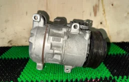 Компрессор кондиционера для Lexus IS 2007 года на фотографиях