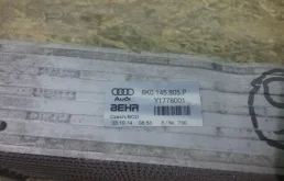 Радиатор интеркулера для Audi A4 2007 года на фотографиях