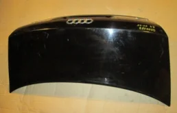 Крышка багажника для Audi A4 2005 года на фотографиях