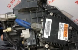 Фара правая для Nissan Teana 2010 года на фотографиях