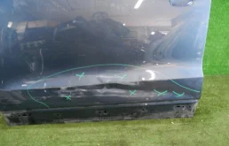 Дверь багажника для Audi Q3 на фотографиях