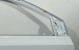 Дверь (в сборе) передняя правая для Volkswagen Polo 2018 года на фотографиях