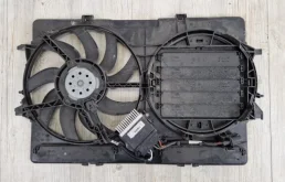 Вентилятор радиатора охлаждения ДВС для Audi A4 2011 года на фотографиях