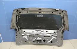 Крышка багажника для Subaru Forester 2008 года на фотографиях