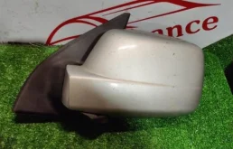 Зеркало боковое левое для Nissan X-Trail 2001 года на фотографиях