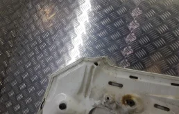 Капот для Mercedes-Benz Vito 2008 года на фотографиях