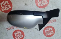 Стекла и зеркала для Volvo S80 2004 года на фотографиях