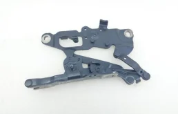 Петля капота левая для BMW 5er на фотографиях