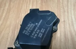 Дроссельная заслонка для Volkswagen Passat 2014 года на фотографиях