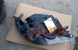 Фара правая для BMW 5er 2004 года на фотографиях