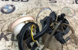 Топливный насос для Volkswagen Passat 2012 года на фотографиях