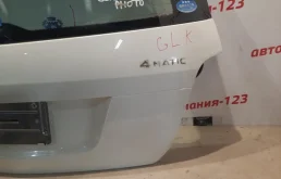 Крышка багажника для Mercedes-Benz GLK class 2011 года на фотографиях