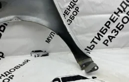 Крыло правое для Toyota Avensis 2018 года на фотографиях