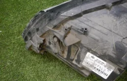 Фара правая для Volkswagen Jetta 2015 года на фотографиях