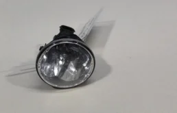 Заглушка ПТФ передняя правая для Renault Logan 2018 года на фотографиях