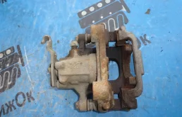 Суппорт задний правый для Skoda Octavia на фотографиях