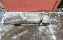 Рулевая рейка для Mercedes-Benz GL class 2008 года на фотографиях