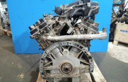 Блок цилиндров для Nissan Pathfinder 2008 года на фотографиях