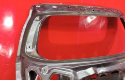 Дверь багажника для Toyota RAV4 2014 года на фотографиях