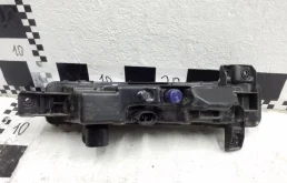 Противотуманка (ПТФ) передняя правая для BMW 5er 2020 года на фотографиях