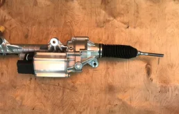 Рулевая рейка для BMW 5er 2012 года на фотографиях