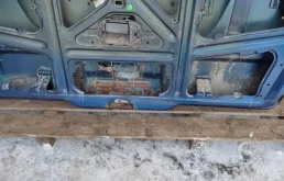 Крышка багажника для Mercedes-Benz Vito 2004 года на фотографиях