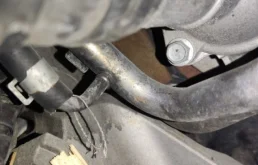 Двигатель для Nissan Pathfinder 2005 года на фотографиях