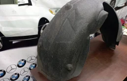 Подкрылок передний правый для BMW 5er 2010 года на фотографиях