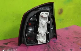 Фонарь правый для Skoda Octavia 2008 года на фотографиях