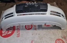 Решетка радиатора для Audi A4 2004 года на фотографиях